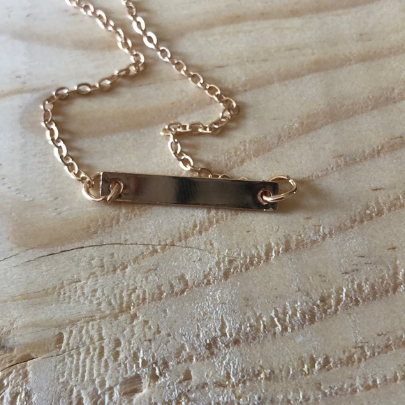 NWT gold necklace - Picture 2 of 2